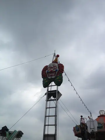 creepy clown at Dorney
