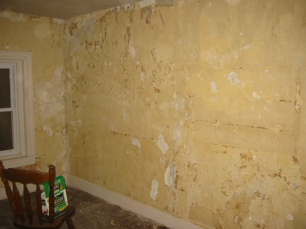 third floor, front room, from the southeast