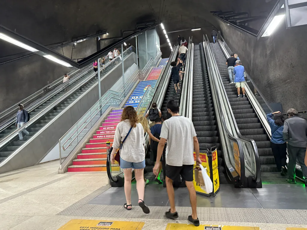 the Rio subway