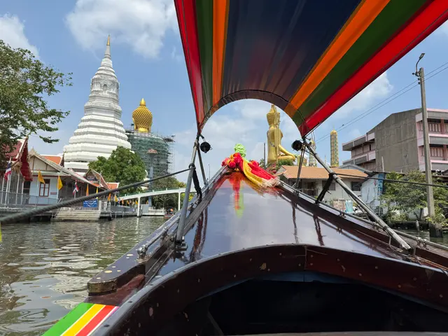 Bangkok boat tour