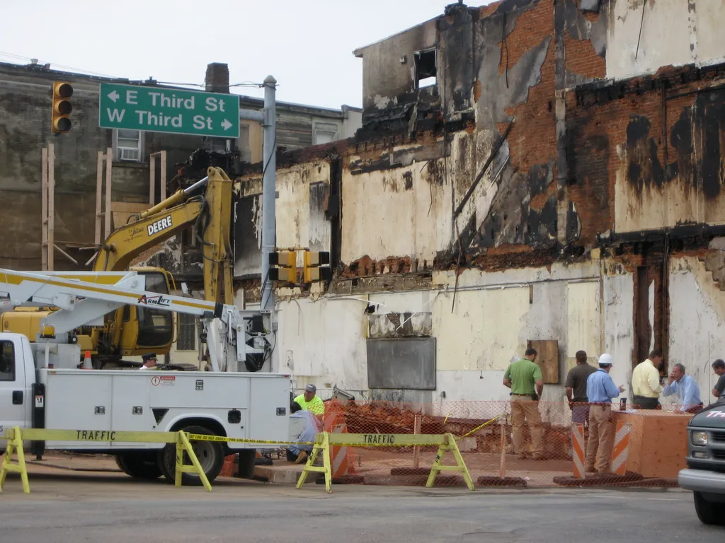 rest in peace, 3rd Street's (and Greeker's)