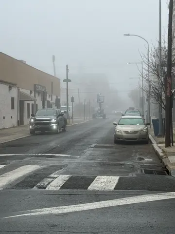a foggy day in the hood