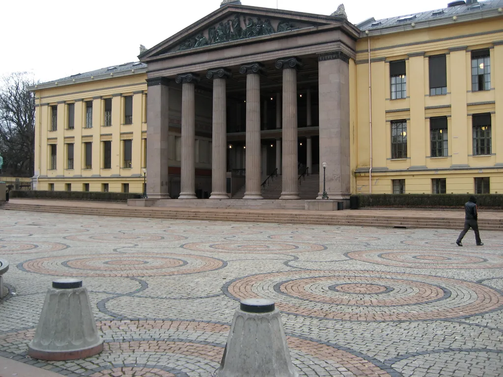 cool building of unknown purpose