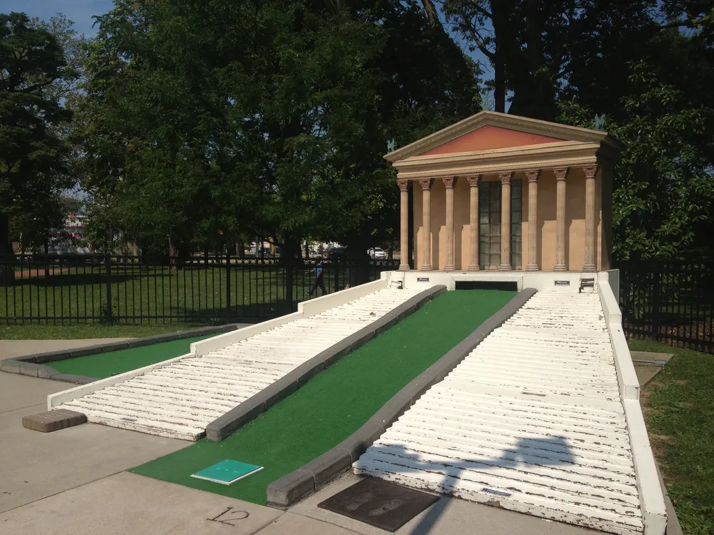 Philly Art Museum mini golf