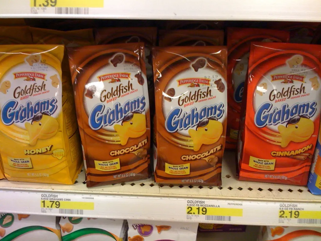 chocolate goldfish: so, so wrong