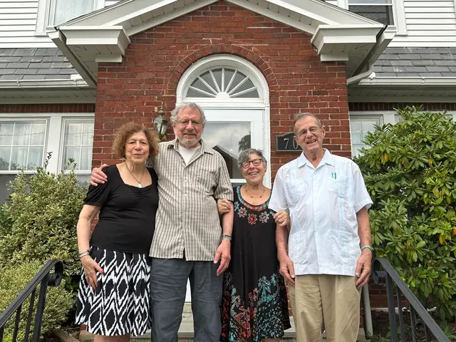 dad, his sibs, and Betty
