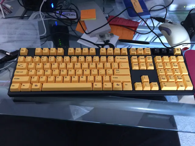 DK 2108ZS with yellow keycaps
