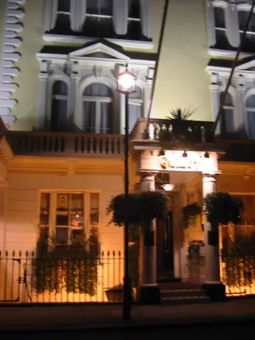 quality hotel_2