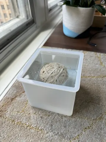 rubber band ball in resin