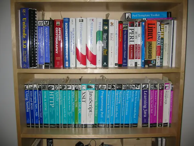 apartment on center st, Tech Books