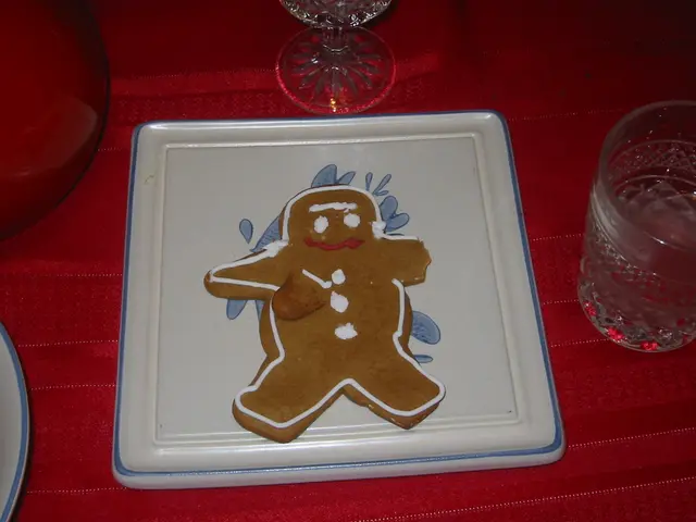 gingerbread amputee