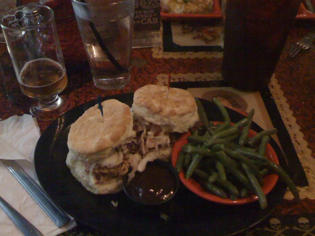 lunch at Surly Girl