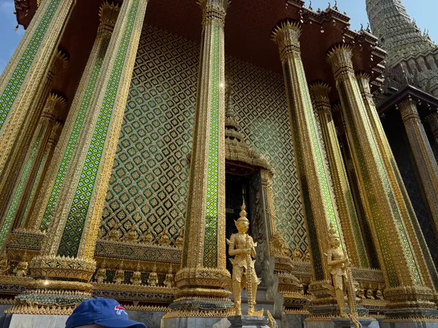 Bangkok walking tour