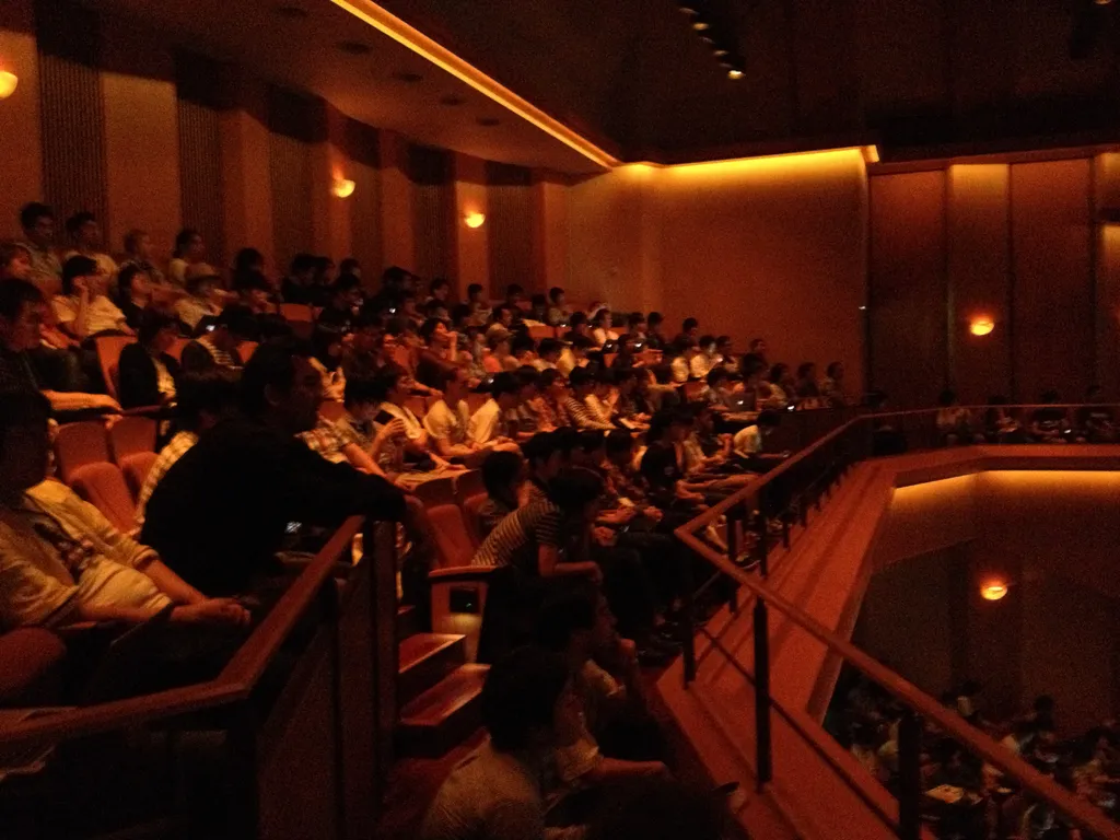 final session, main hall