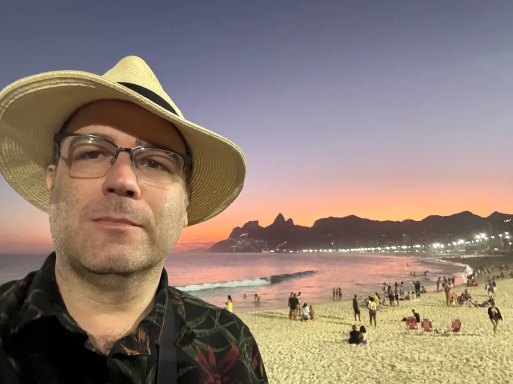 the sunset at Arpoador
