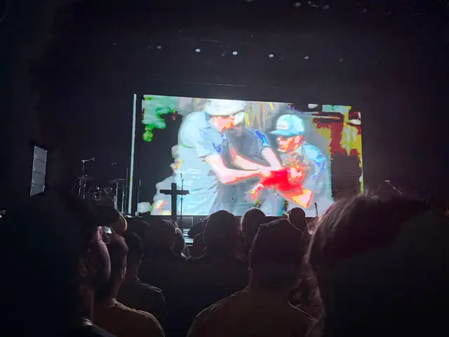 DEVO at the Met