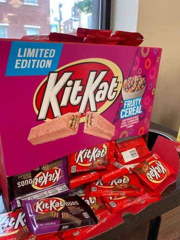 Fruity Pebbles Kit Kat