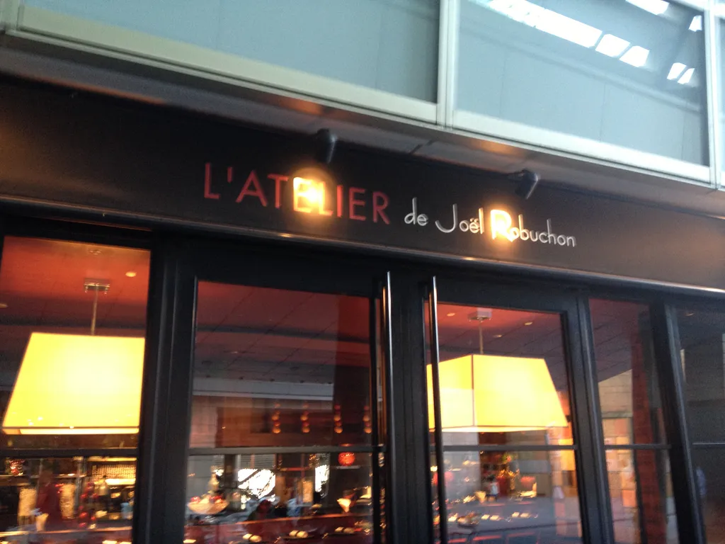 Joël Robuchon's place