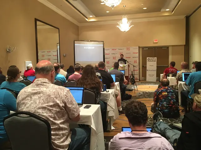 rob gives a lightning talk