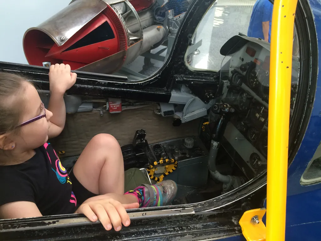 Martha flies the F-11