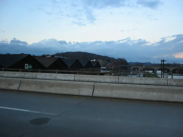 Hill to Hill Bridge