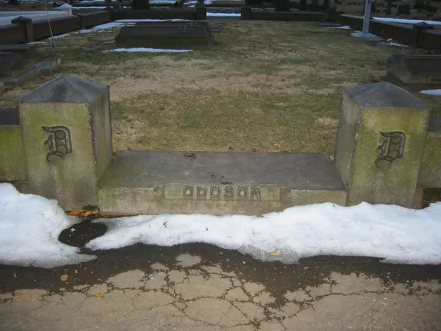 nisky hill cemetery, img_1292