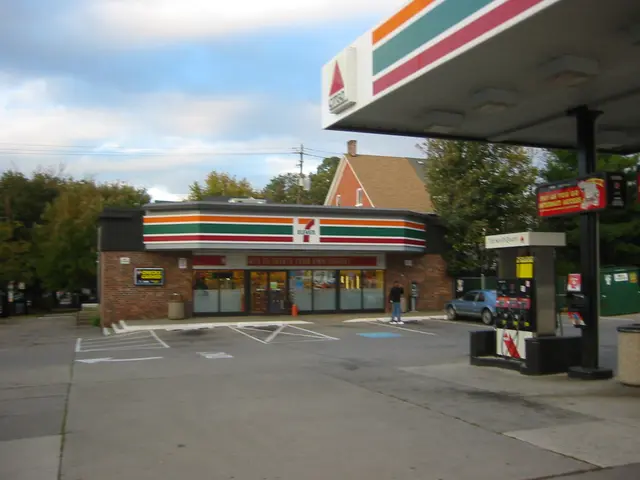 7-11_center_st