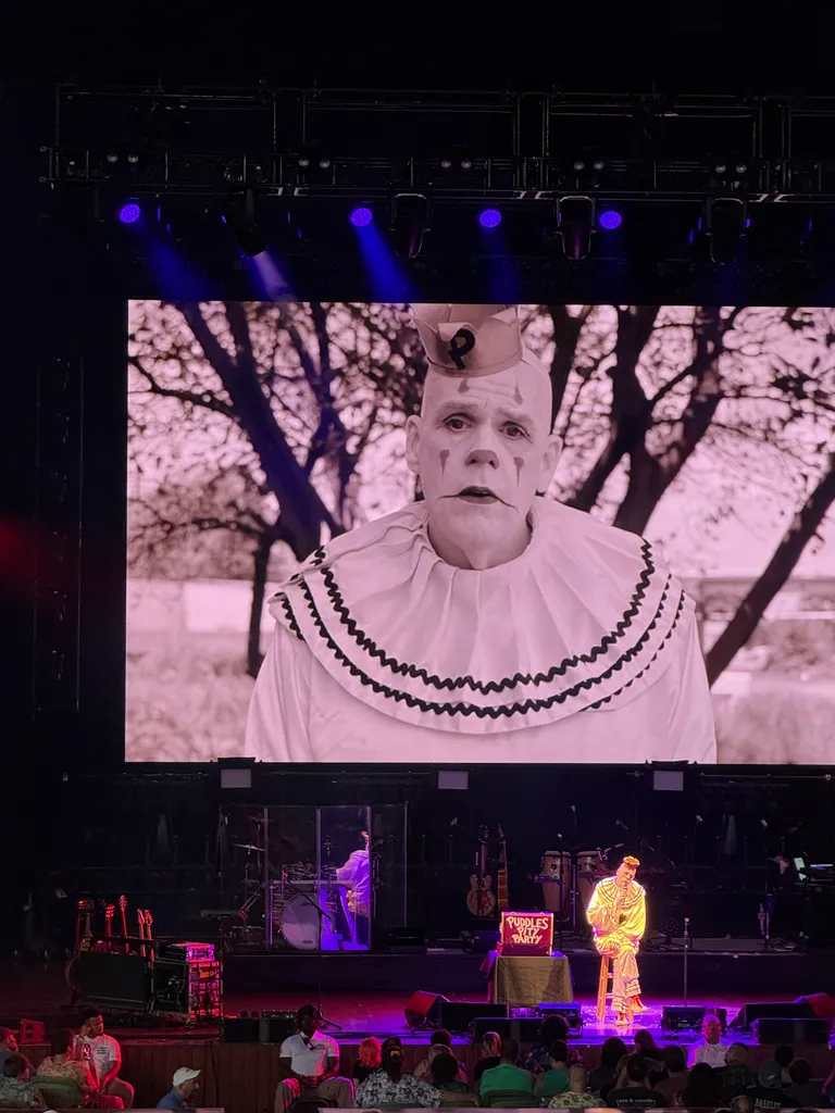 Weird Al concert