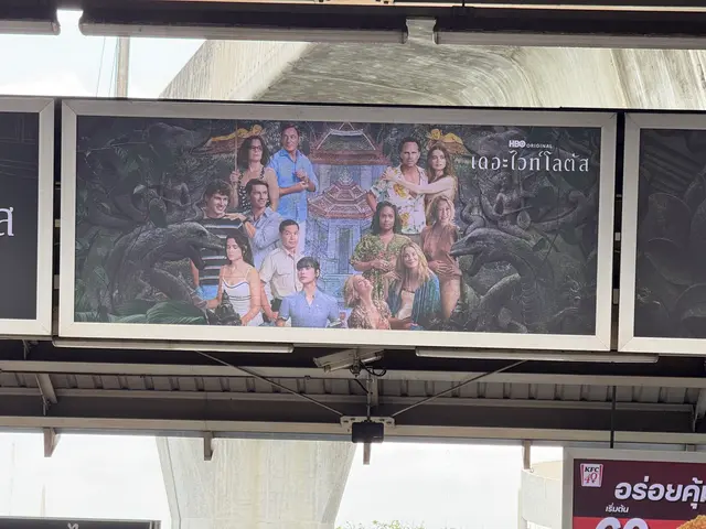 The White Lotus ad