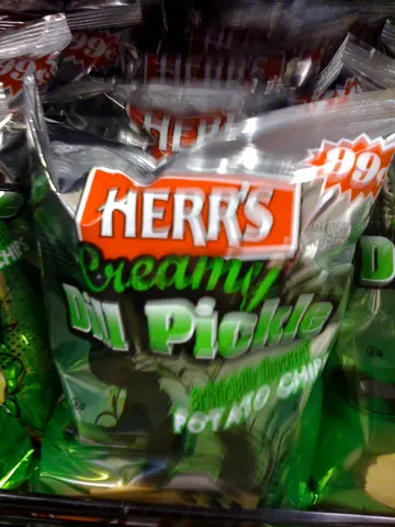 creamy dill pickle potato chips