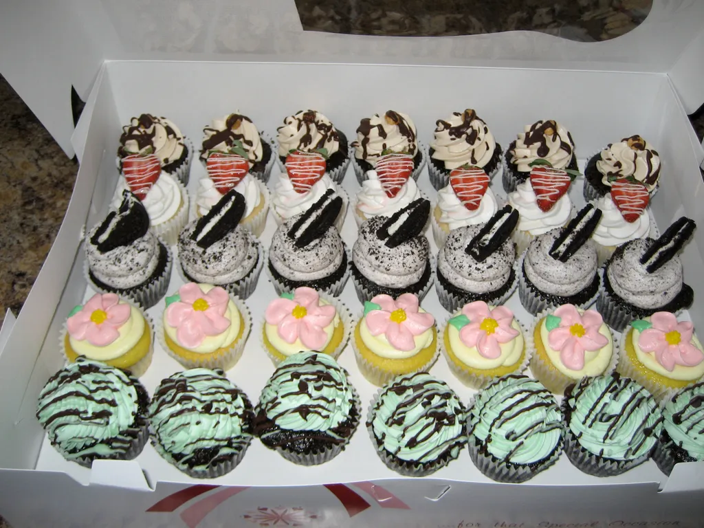 birthday cupcakes!