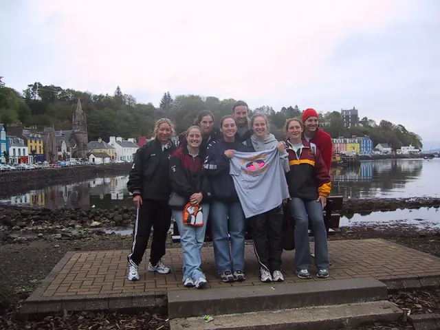 hedgehog shirt, Isle of Mull