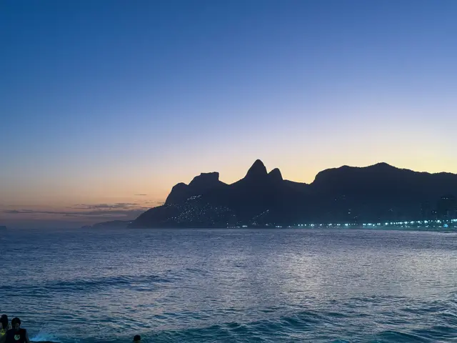 the sunset at Arpoador