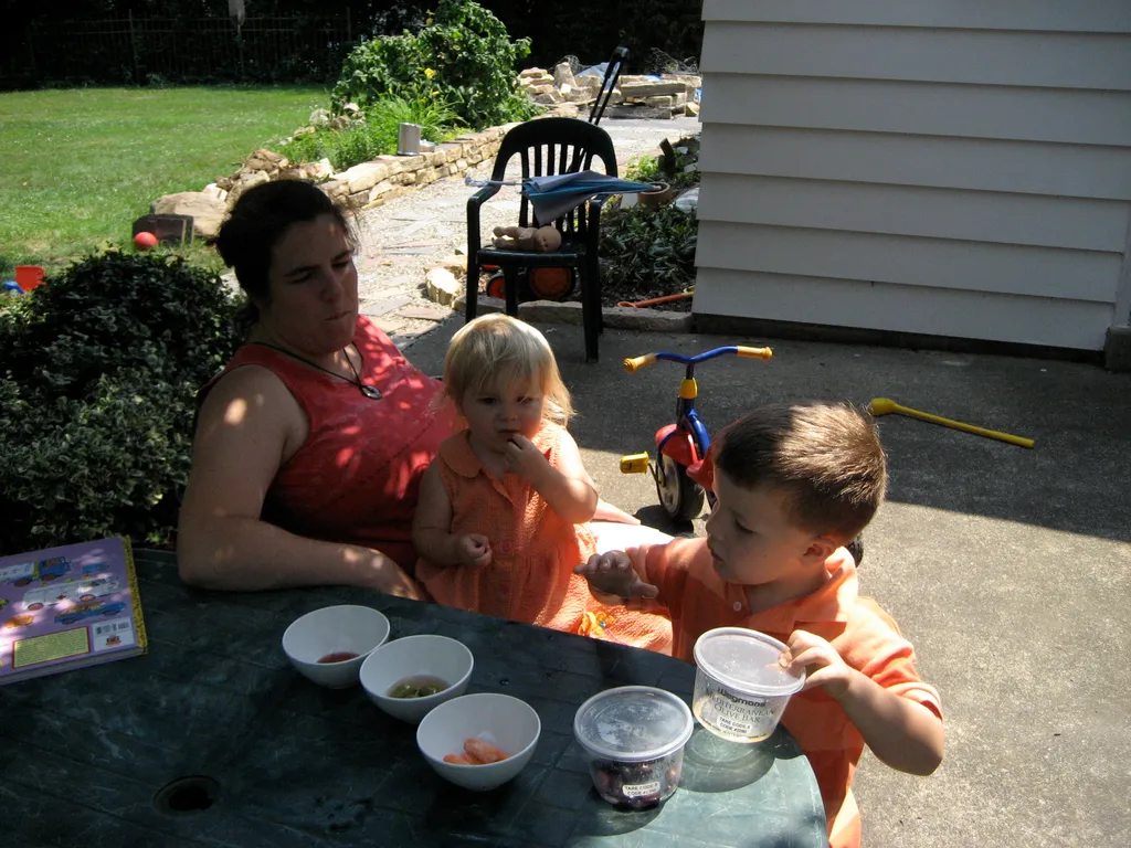 carmita and her kids
