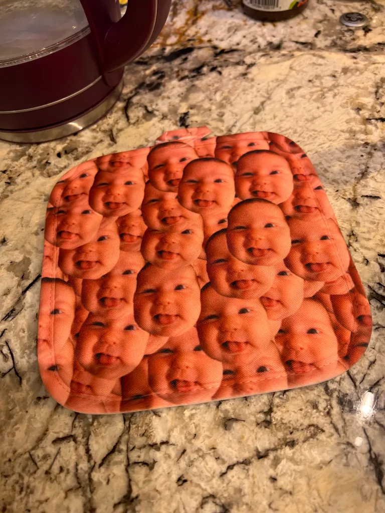the Marty Pot Holder