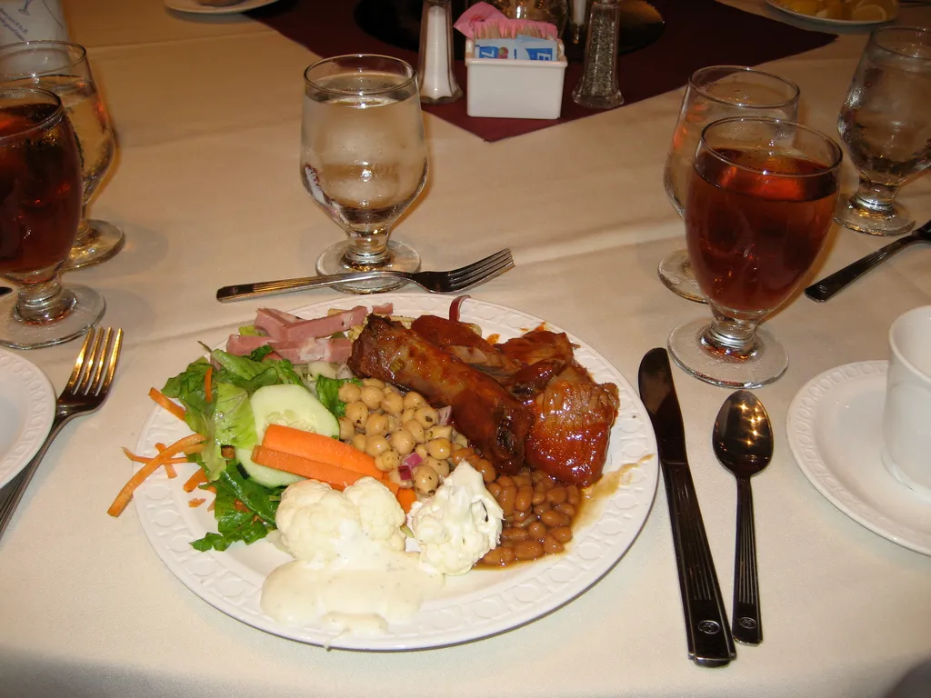 auction dinner