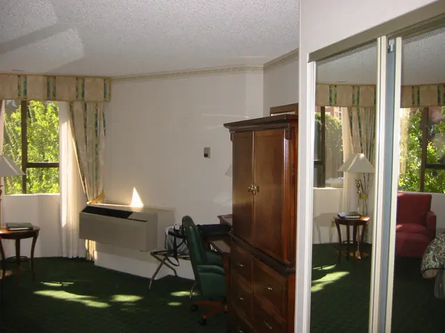 oscon 2003, My Room