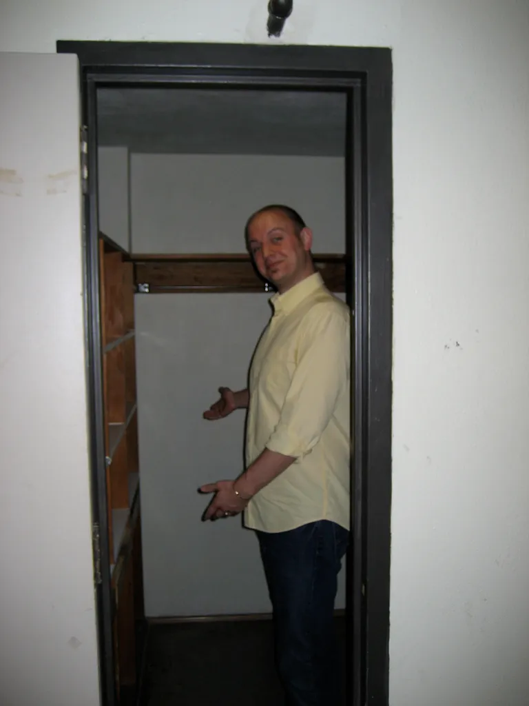 behold: the closet