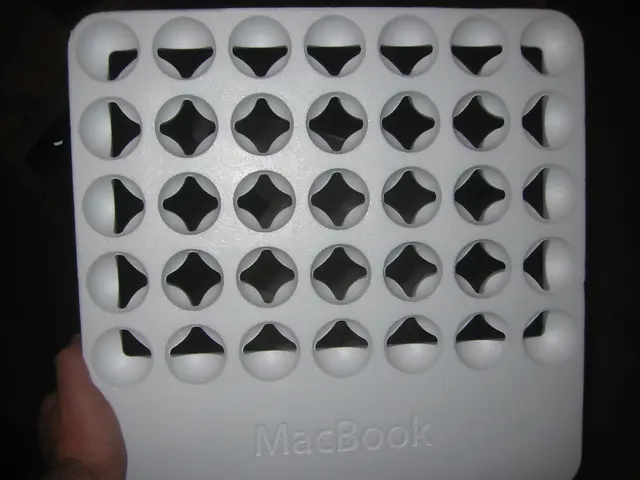 weird macbook packing material