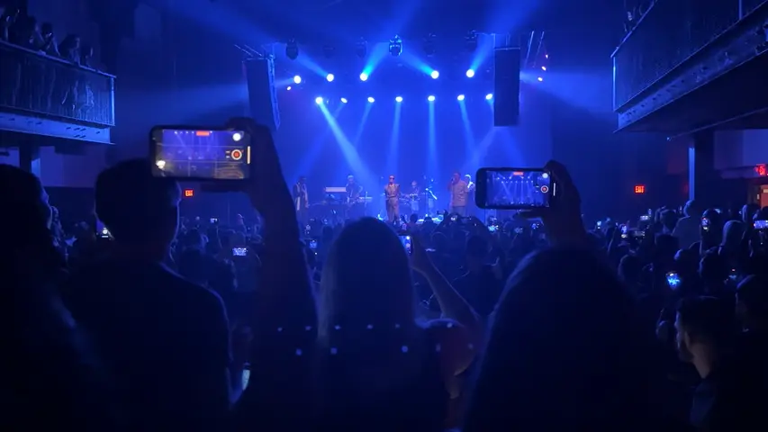 Digable Planets perform Rebirth of Slick
