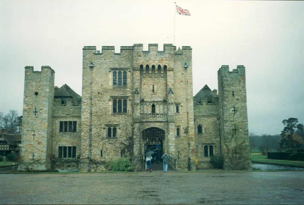 london band trip, 1994: Hever Castle