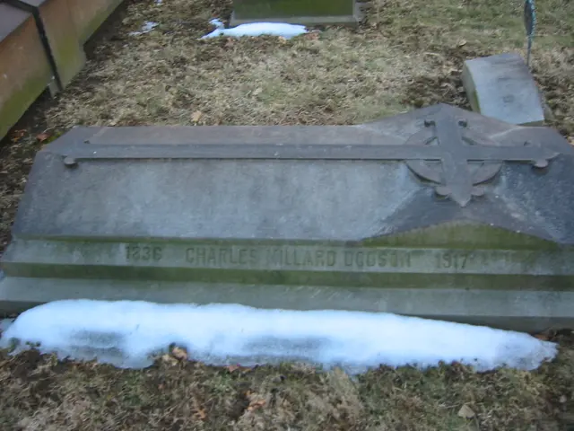 nisky hill cemetery, img_1291