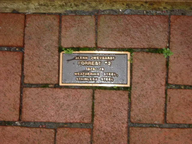 Sculpture Garden, Forrest 2