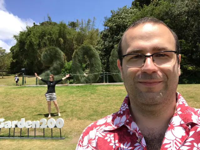self-tagging selfie (take 2)