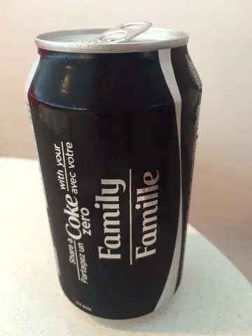 bilingual coke zero