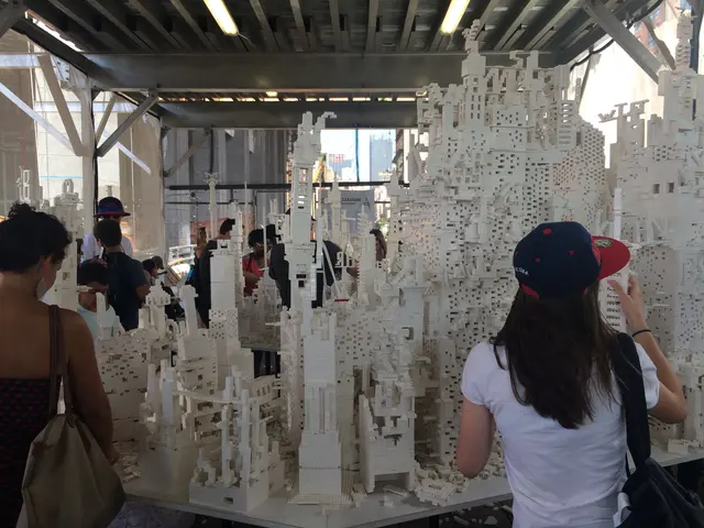 high line cooperative lego structure