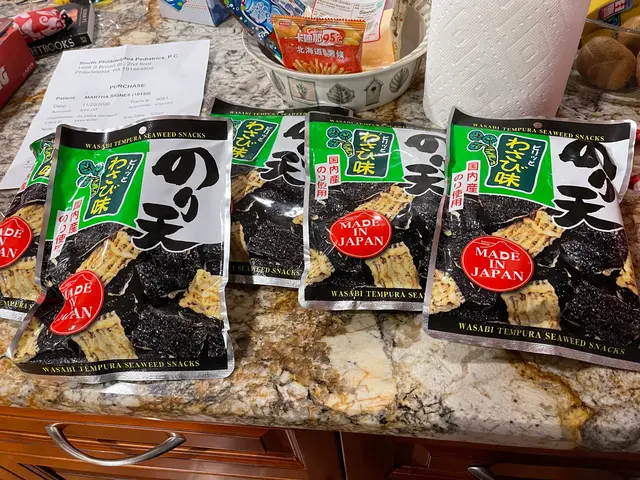wasabi tempura seaweed crackers