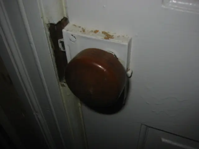 unpainted knob