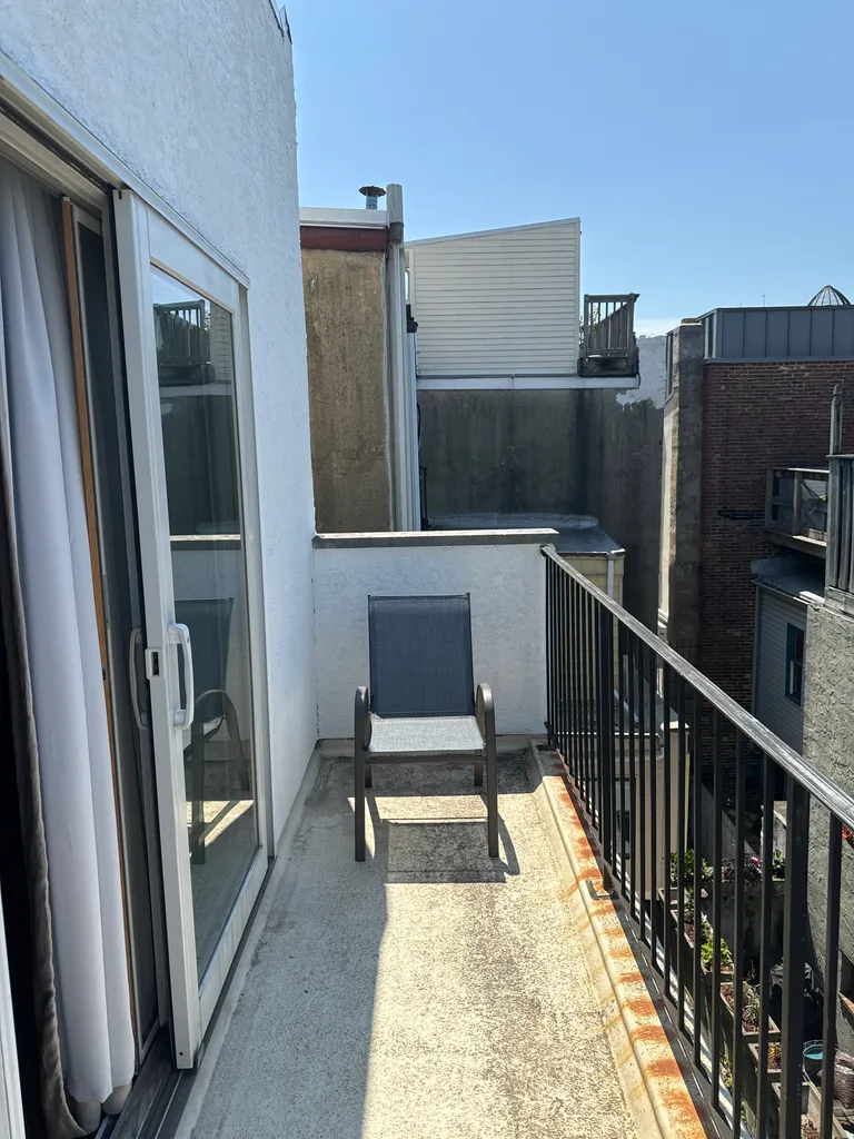 balcony chair