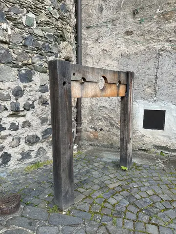 pillory at Schloß Braunfels